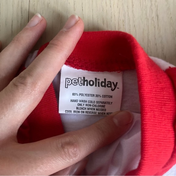 🌻5 for $10 bundle🌻 Holiday tshirt - Picture 5 of 6